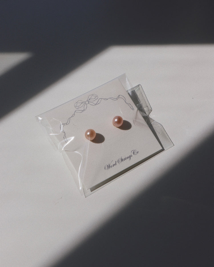 Pearl Girl Earrings
