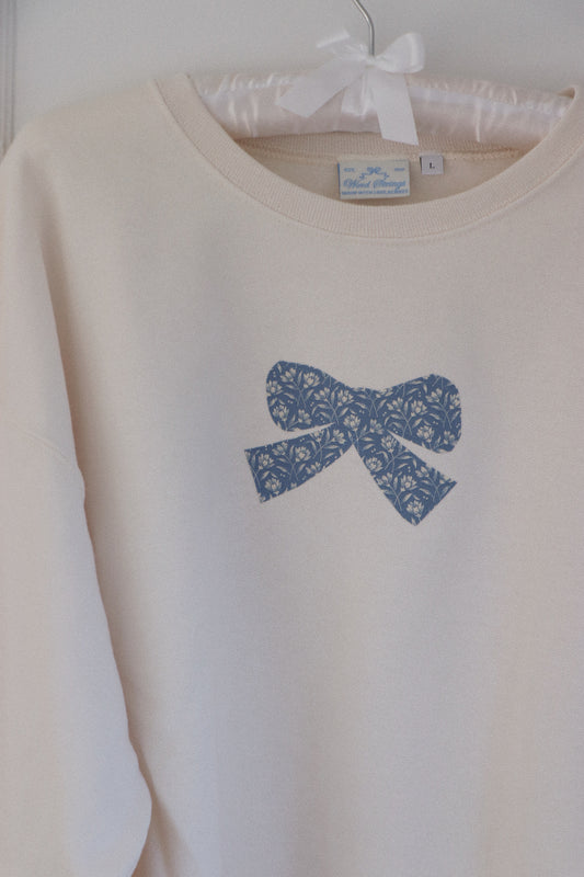 Bow Crewneck