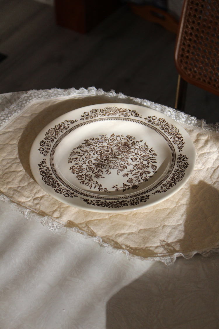 Pamper Vanity Placemat