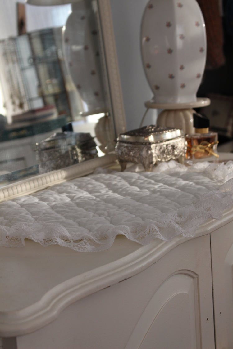 Pamper Vanity Placemat